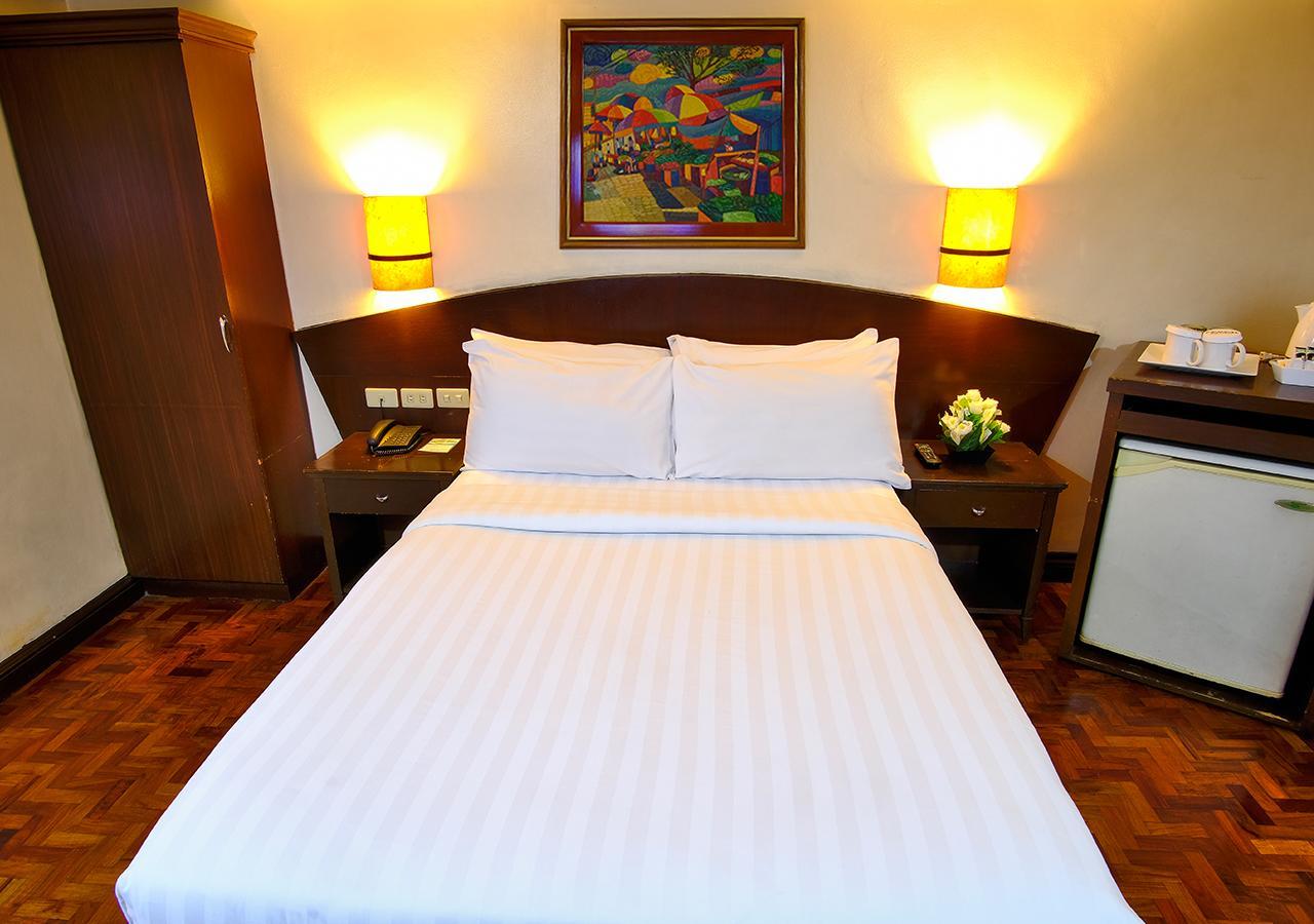 Fersal Hotel - Manila Dış mekan fotoğraf