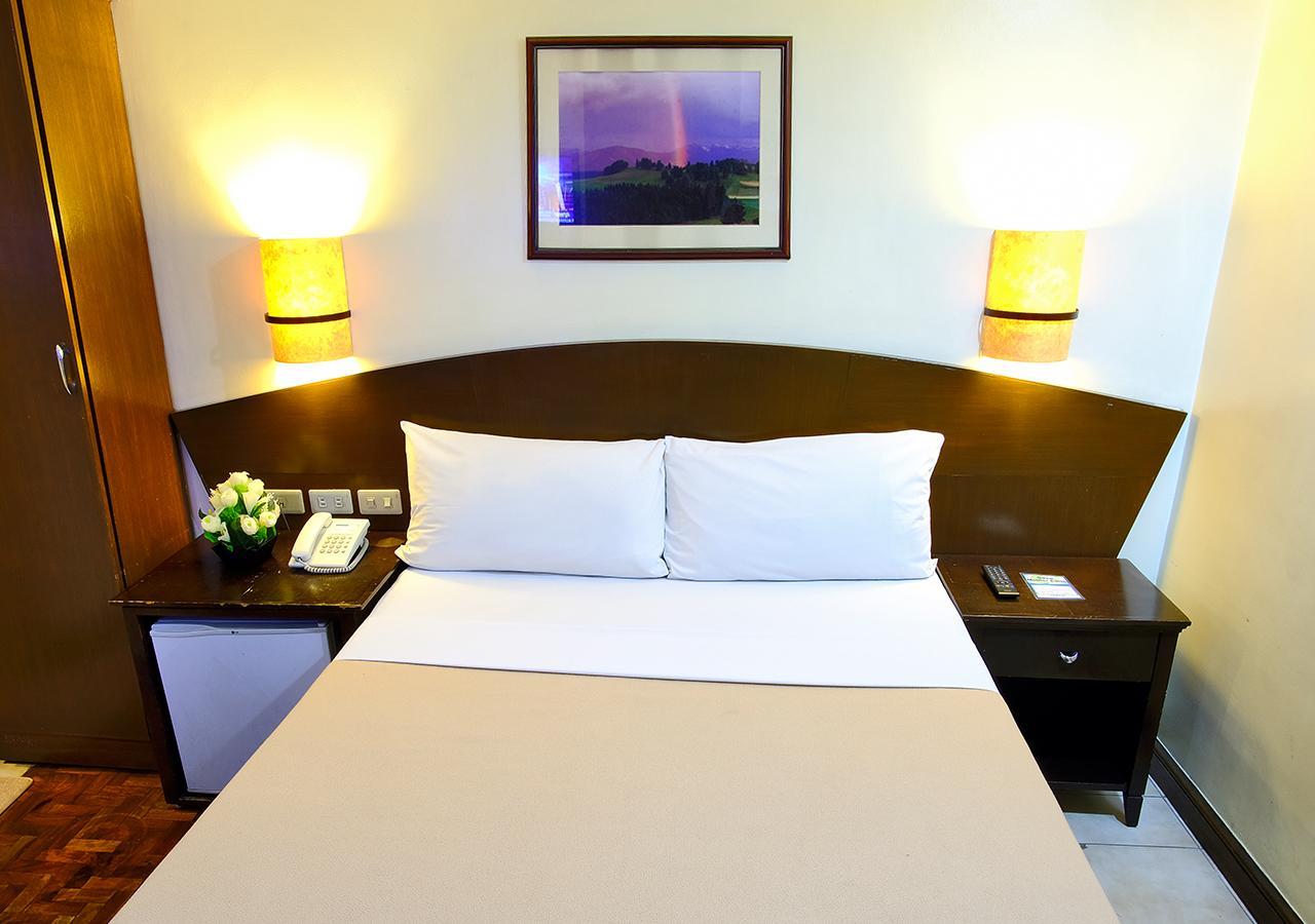 Fersal Hotel - Manila Dış mekan fotoğraf